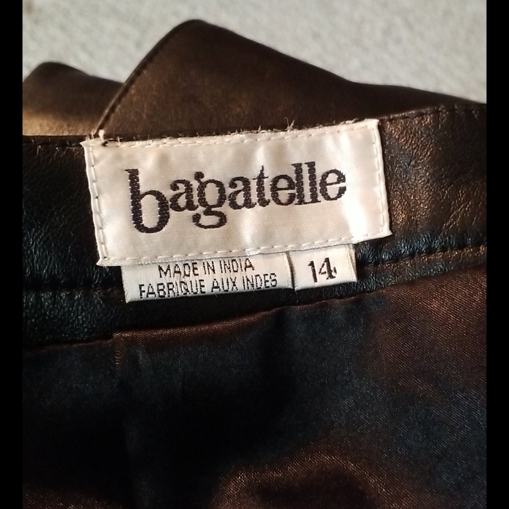 Bagatelle Black Leather Lined Skirt - Picture 10 of 10